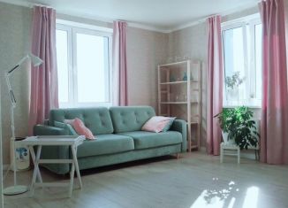 Трехкомнатная квартира на продажу, 70.8 м2, Казань, улица Рауиса Гареева, 107