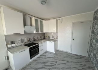 Продаю двухкомнатную квартиру, 64.5 м2, Анапа, улица Адмирала Пустошкина