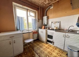 Продажа двухкомнатной квартиры, 45 м2, Новомосковск, проспект Победы, 6