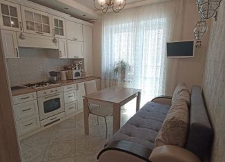 Продам 2-ком. квартиру, 64 м2, Йошкар-Ола, 6-й микрорайон, улица Куйбышева, 59
