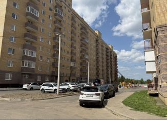 Продажа 1-ком. квартиры, 37.8 м2, Смоленск, улица 100-летия Комсомола, 1