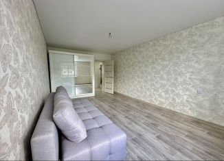 Продам двухкомнатную квартиру, 60 м2, Коркино, улица Дзержинского, 11