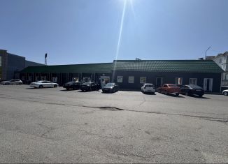 Сдаю торговую площадь, 318 м2, Прокопьевск, проспект Шахтёров, 23Б