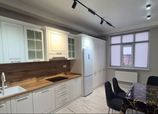 Продается двухкомнатная квартира, 69 м2, Грозный, улица Эсет Кишиевой, 30, 2-й микрорайон