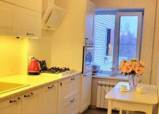 Продам двухкомнатную квартиру, 42 м2, Сестрорецк, улица Токарева