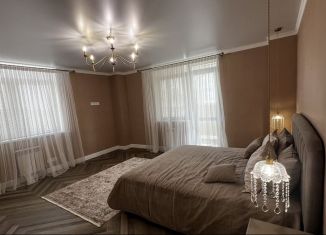 Продается 3-ком. квартира, 96 м2, Ростов-на-Дону, проспект 40-летия Победы, 63/17с6, ЖК Сокол Град