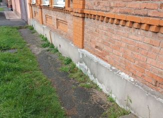 Продаю дом, 100 м2, посёлок городского типа Заводской, Эльхотовская улица, 117