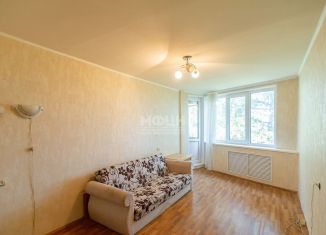 Продаю 2-комнатную квартиру, 45.3 м2, Карелия, Нойбранденбургская улица, 16