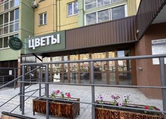 Продаю помещение свободного назначения, 91.3 м2, Челябинск, улица Университетская Набережная, 87