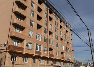 Продам 3-комнатную квартиру, 120 м2, посёлок городского типа Семендер, Кумухская улица, 44