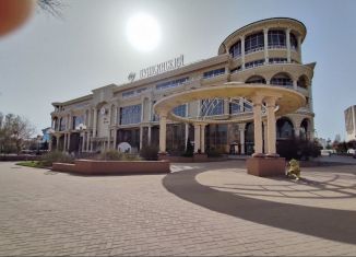 Продается торговая площадь, 5333.6 м2, Курск, улица Ленина, 30