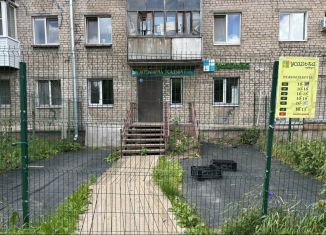 Продается помещение свободного назначения, 26.4 м2, Пермь, улица Мира, 89