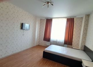 Сдам в аренду 1-ком. квартиру, 44.3 м2, Краснодар, Гаражный переулок, 9, микрорайон Завод Радиоизмерительных Приборов