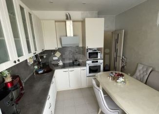 Двухкомнатная квартира на продажу, 64.4 м2, Тюмень, улица Мебельщиков, 6, ЖК Приозёрье