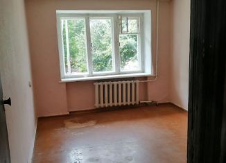 Продается 2-ком. квартира, 47.3 м2, Бугуруслан, улица Челюскина, 45