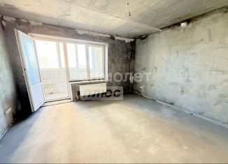 Продаю 2-ком. квартиру, 62.5 м2, Тула, улица Павшинский Мост, 1к1