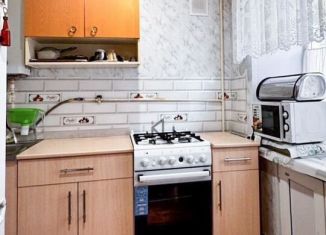 Продается 2-комнатная квартира, 40.7 м2, Коркино, улица Ленина, 12А