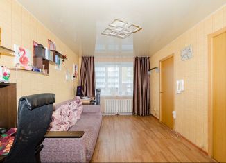 Продаю трехкомнатную квартиру, 61.7 м2, Копейск, проспект Ильича, 7