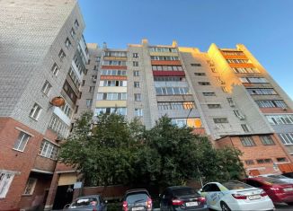 Продаю 1-комнатную квартиру, 60 м2, Тюмень, улица Льва Толстого, 33