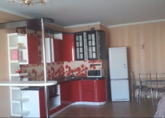 Сдается в аренду 2-комнатная квартира, 90 м2, Тольятти, Ленинский проспект, 1А