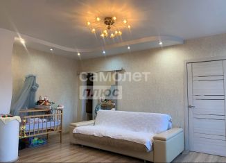 Продается 2-ком. квартира, 43 м2, Ишим, улица Одоевского, 38