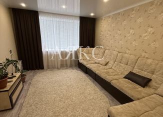 Трехкомнатная квартира на продажу, 66 м2, Ишимбай, улица Чкалова, 5А