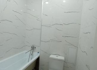 Продается 5-комнатная квартира, 58 м2, Республика Башкортостан, улица Максима Горького, 76