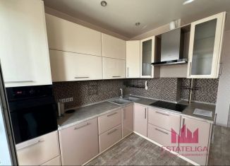 Сдаю 3-ком. квартиру, 70 м2, Люберцы, Вертолётная улица, 4к2, ЖК Люберцы 2015