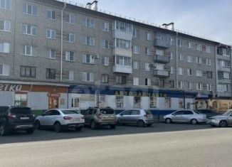 Продаю четырехкомнатную квартиру, 75.8 м2, Шадринск, улица Володарского, 31