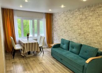 Продаю трехкомнатную квартиру, 56.8 м2, Березники, Советский проспект, 63