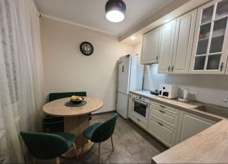 Продам трехкомнатную квартиру, 76 м2, Ростов-на-Дону, улица Ткачёва, 32/50, ЖК Итальянский Квартал