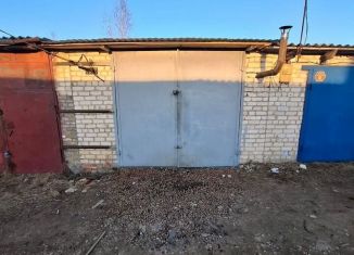 Сдается в аренду гараж, 24 м2, Калужская область, улица Фрунзе, 95