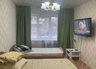 2-комнатная квартира в аренду, 50 м2, Ржев, улица Урицкого, 88