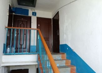 Сдается в аренду 1-комнатная квартира, 35 м2, Крымск, улица Ленина, 189