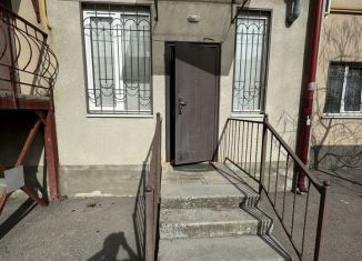 Продажа 2-комнатной квартиры, 59.5 м2, Ессентуки, улица Нелюбина, 25В