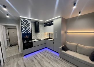 Продам 1-ком. квартиру, 40 м2, Тюмень, улица Монтажников, 38, ЖК Пятый квартал