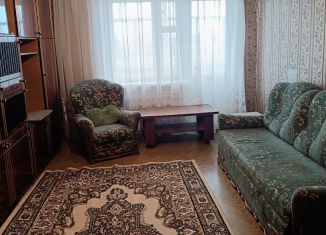 Сдам 2-ком. квартиру, 60 м2, Арзамас, улица Кирова, 39