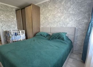 Продаю 2-ком. квартиру, 51 м2, поселок городского типа Стройкерамика, улица Академика Дмитрия Козлова, 15