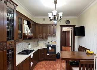 Продается 3-комнатная квартира, 123.1 м2, Махачкала, проспект Петра I, 77