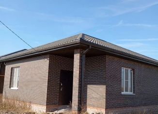 Продается дом, 86 м2, село Чалтырь, Центральная улица