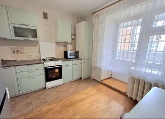 2-комнатная квартира на продажу, 64.4 м2, Йошкар-Ола, улица Анникова, 8, микрорайон Западный