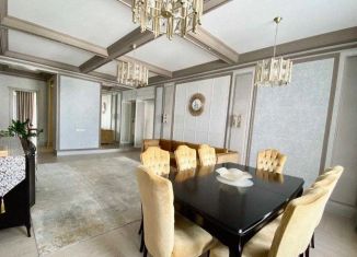 Продаю 3-комнатную квартиру, 90 м2, Краснодар, Российская улица, 72/1к1, микрорайон район 40 лет Победы