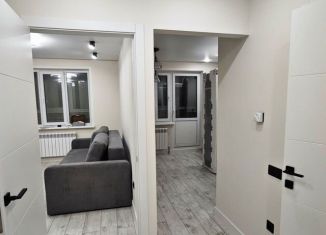 Продается 1-комнатная квартира, 45 м2, Махачкала, проспект Насрутдинова, 162