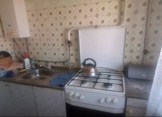 Сдам в аренду 2-комнатную квартиру, 48 м2, Бор, Профсоюзная улица, 13