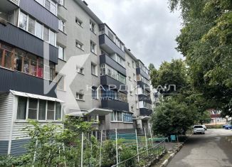 Продаю однокомнатную квартиру, 31 м2, Старый Оскол, микрорайон Лебединец, 26