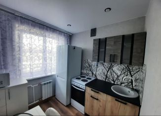 Продаю 2-комнатную квартиру, 41 м2, Шелехов, микрорайон Привокзальный, 8