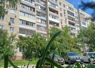 Сдаю в аренду 2-комнатную квартиру, 55 м2, Подольск, улица 50 лет ВЛКСМ, 6