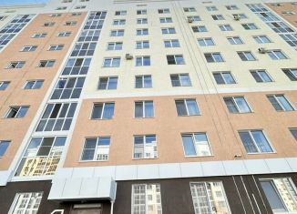 1-комнатная квартира на продажу, 37.4 м2, село Мариинский, проспект Октября, 52