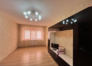 Продажа 2-комнатной квартиры, 42 м2, Волхов, Новгородская улица, 14