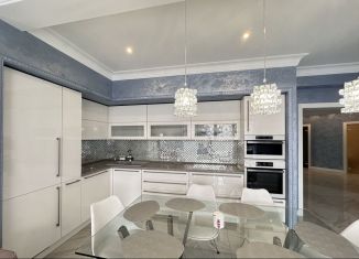 Сдача в аренду 4-комнатной квартиры, 140 м2, Сочи, Бамбуковая улица, 4/2, микрорайон Новый Сочи